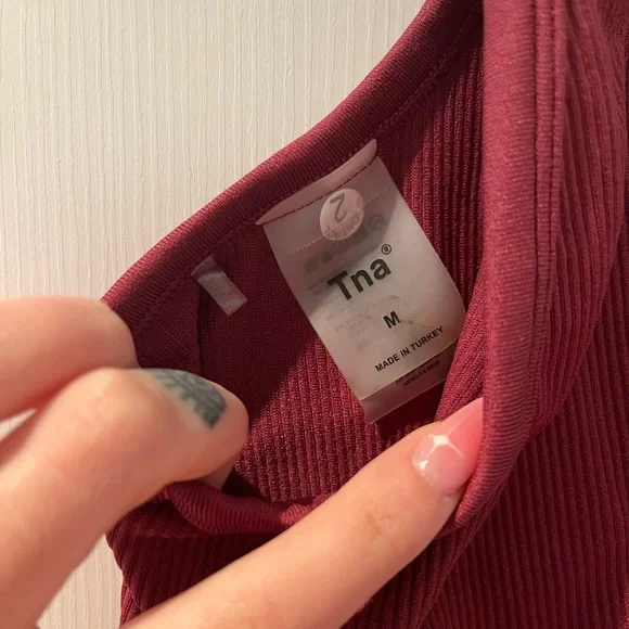 TnaBODY Rincon Tank - Picture 5 of 5